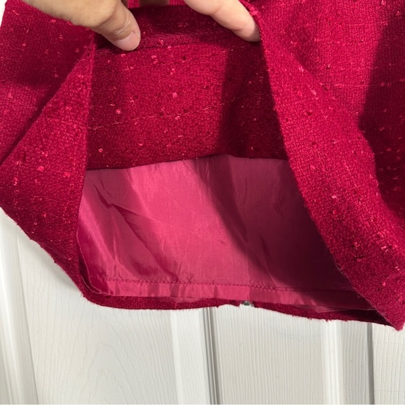 Forever 21 size small skirt, textured, deep red/fuschia color, bow, holidays - Picture 3 of 7
